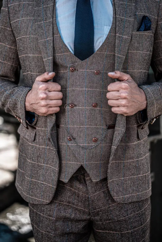 Men's 3-Piece Double Breasted Classic British Suit – Timeless Formal Style for Weddings, Business & Special Events