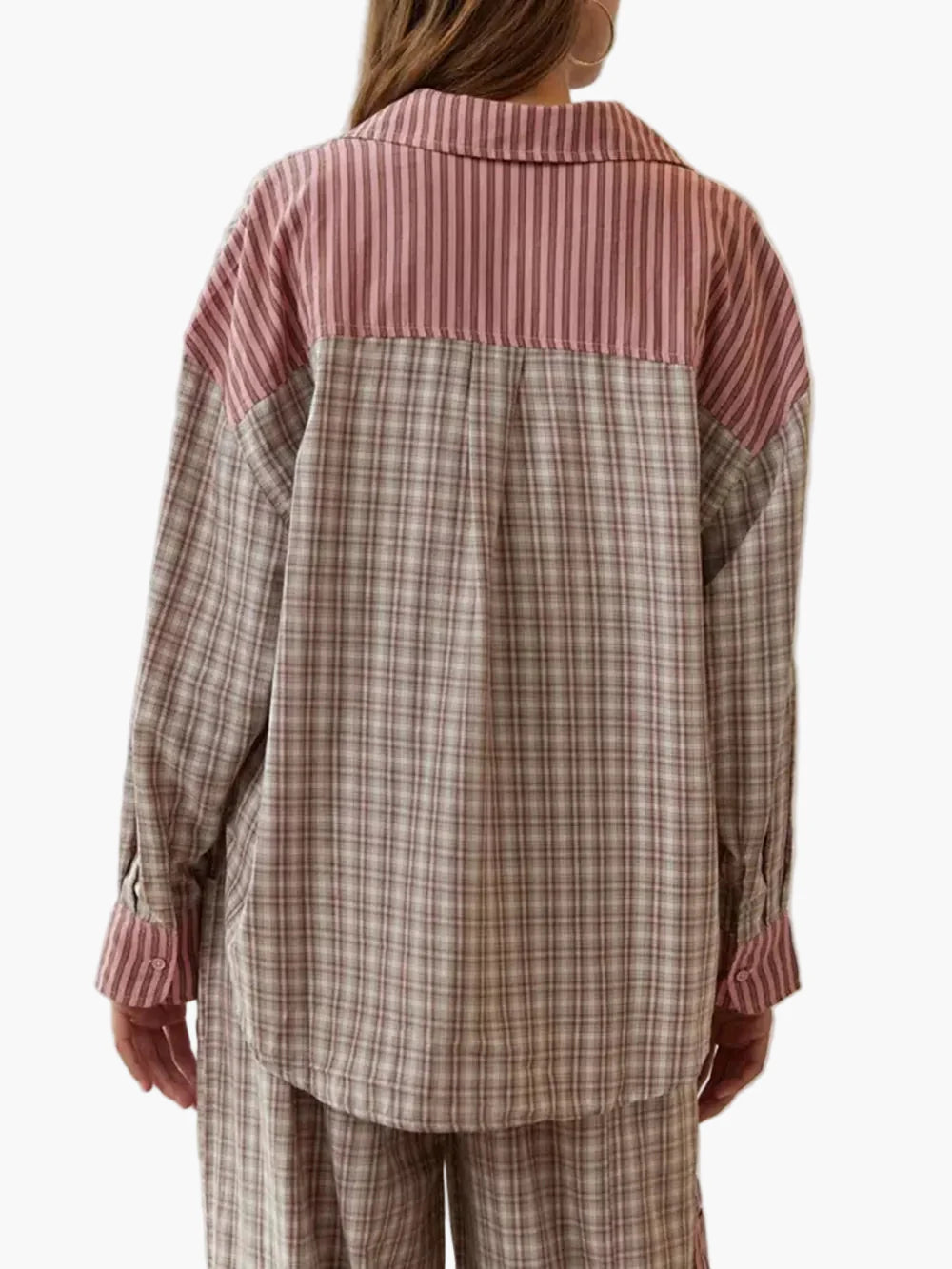 Women's Relaxed Fit Pajama Set with Plaid Accents – Casual Home & Sleepwear
