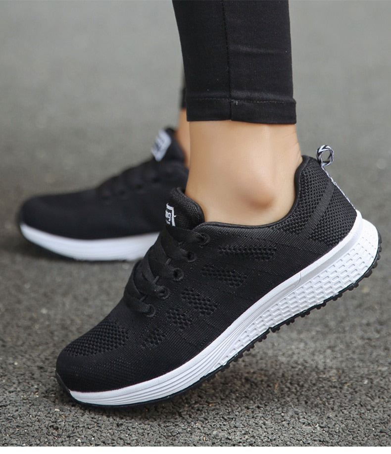 Women's Lightweight Athletic Sneakers for Everyday Comfort and Walking