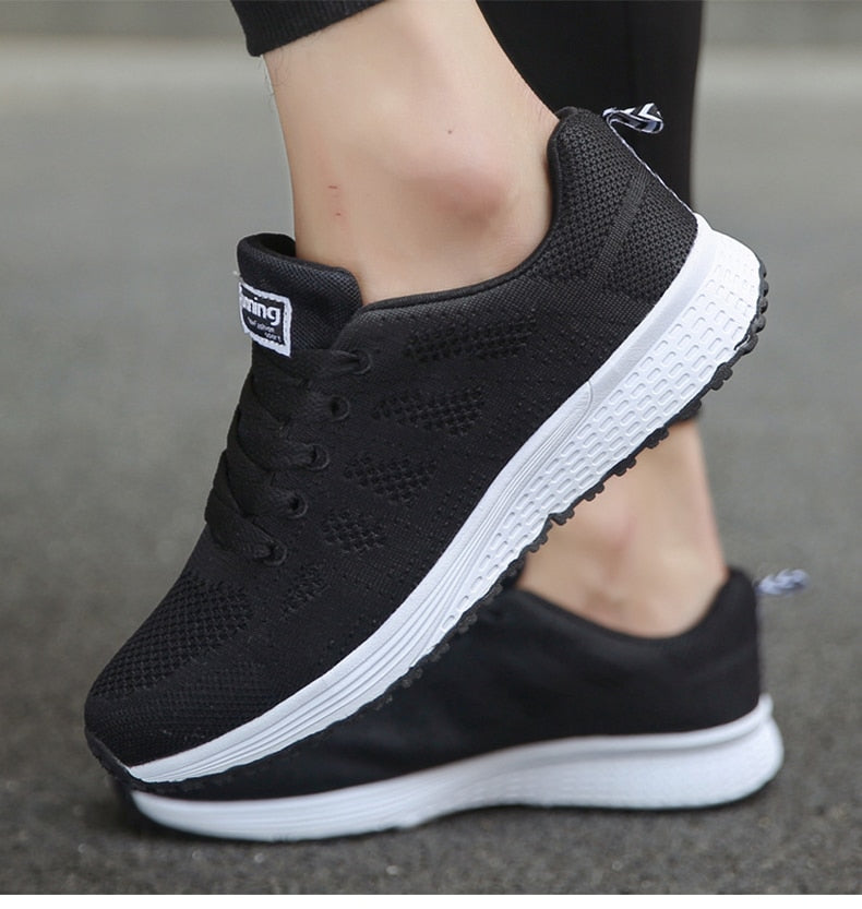 Women's Lightweight Athletic Sneakers for Everyday Comfort and Walking
