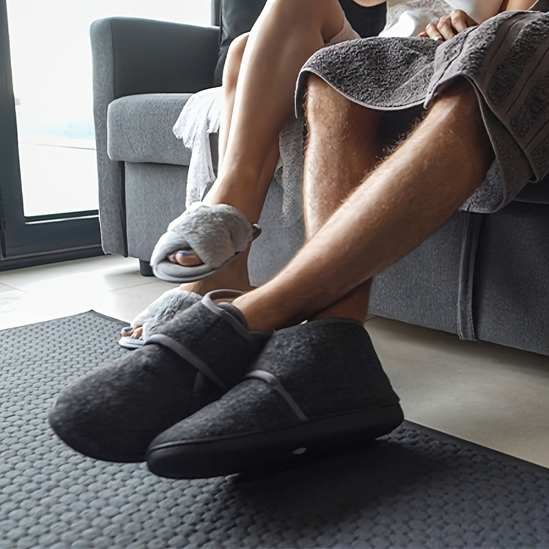 Men's Vintage Style House Slippers with Adjustable Strap for Comfort and Everyday Relaxation
