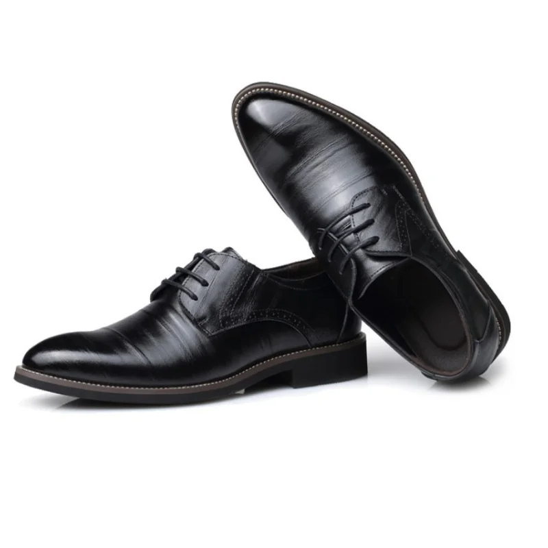 Men's Classic Oxford Dress Shoes for Business and Formal Occasions