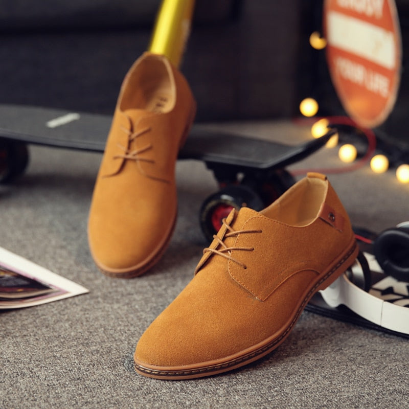 Men's Classic Oxford Lace-Up Dress Shoes for Business and Casual Style