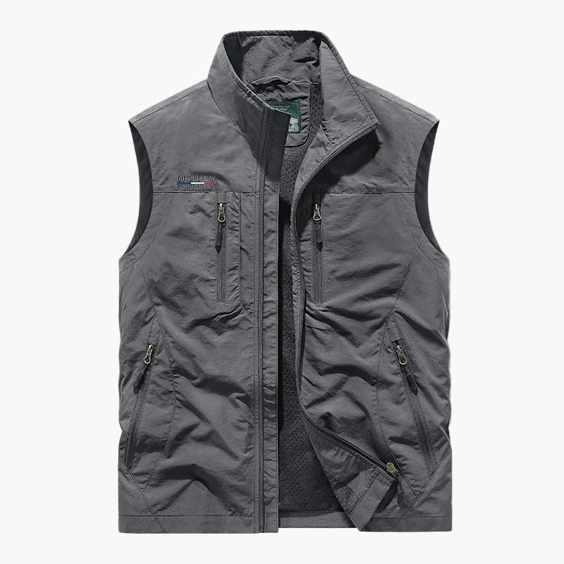Men's Outdoor Utility Vest Sleeveless Travel and Adventure Style