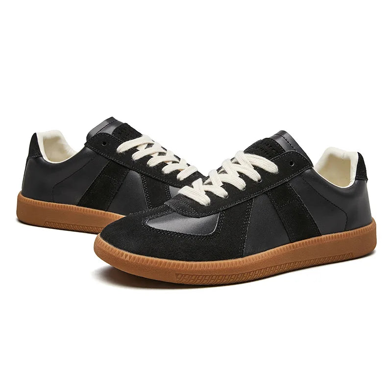 Men's Retro Casual Sneaker for Everyday and Urban Style