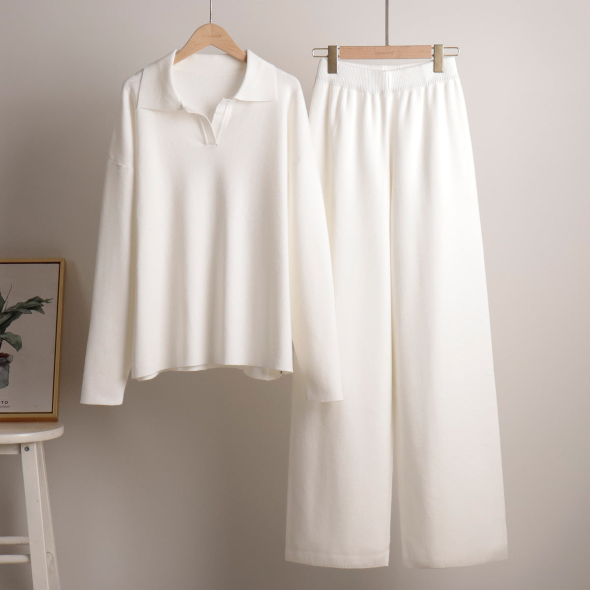 Women's Relaxed Loungewear Set – Oversized Pullover & Wide-Leg Pants for Comfort and Casual Style