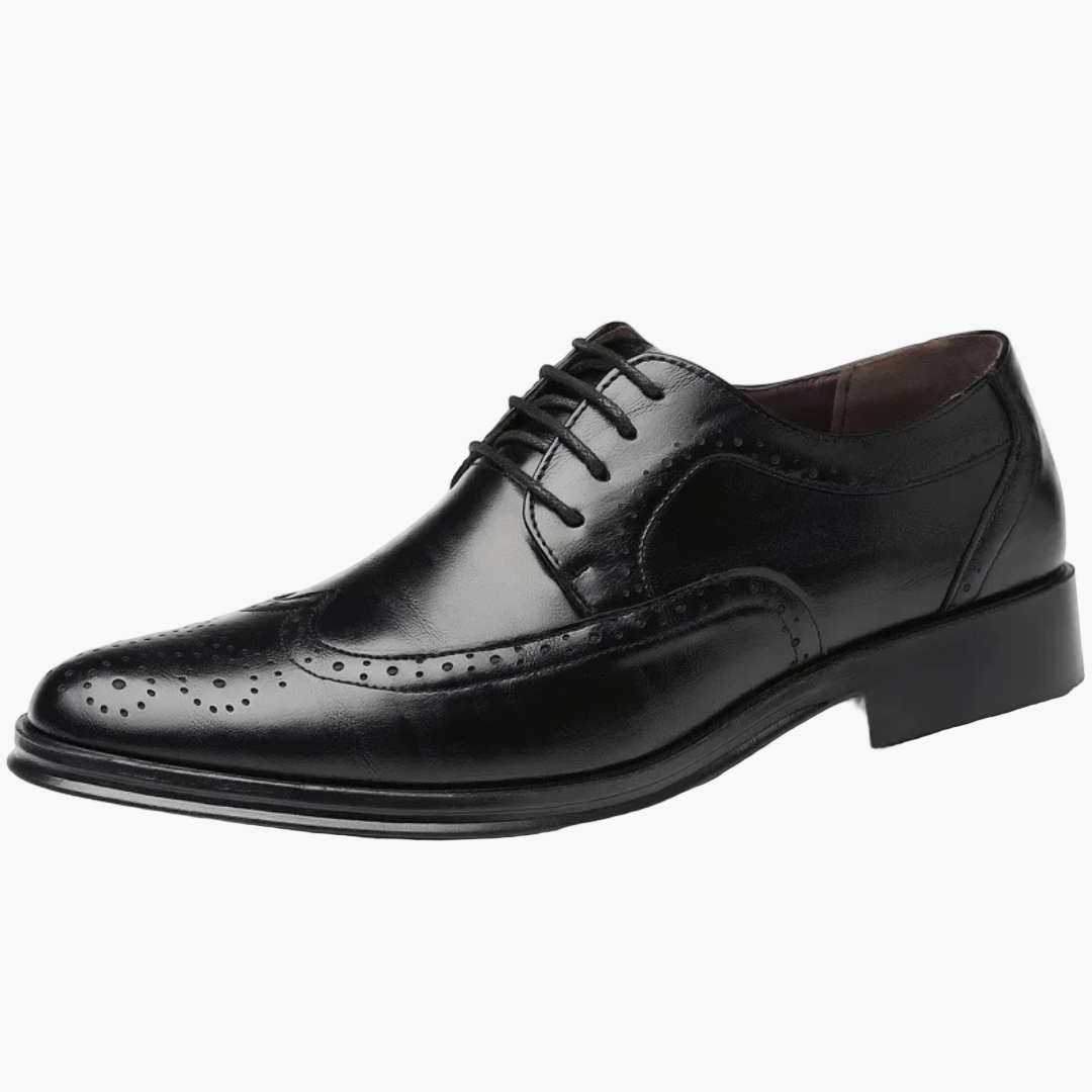 Men's Classic Oxford Dress Shoes with Brogue Detailing for Formal and Business Wear