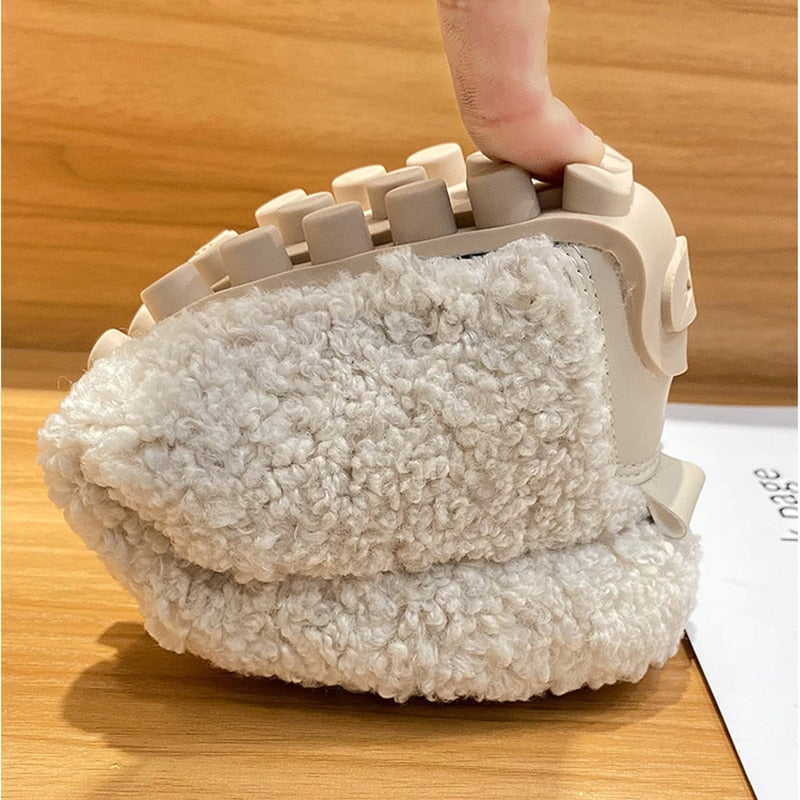 Women's Cozy Slip-On Indoor Slippers - Plush Comfort, Modern Style, Non-Slip Home Shoes