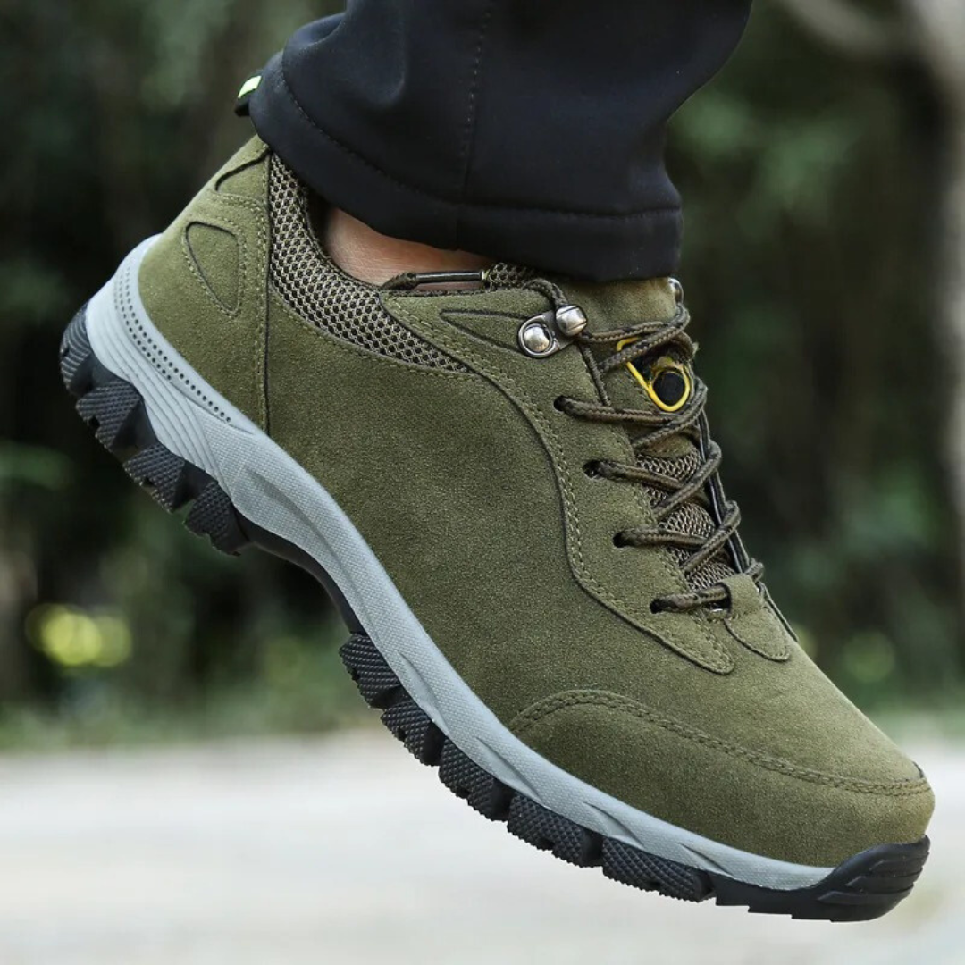 Men's Outdoor Hiking and Trekking Shoes for Adventure and Trail