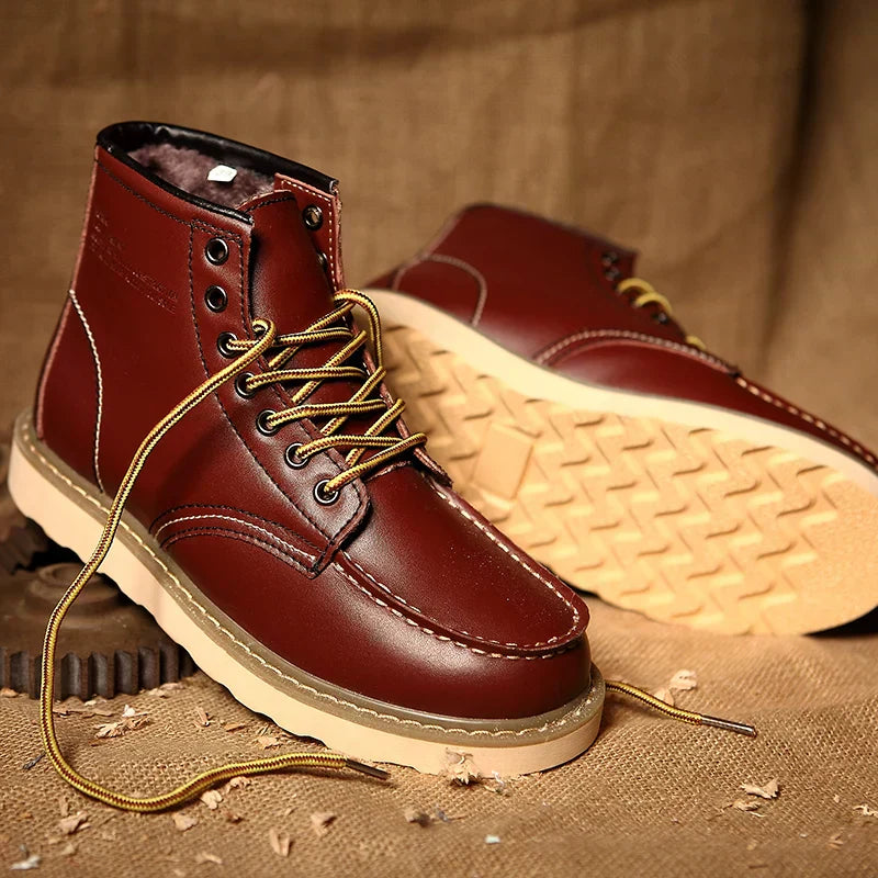 Men's Retro Lace-Up Winter Boots for Everyday and Outdoor Use