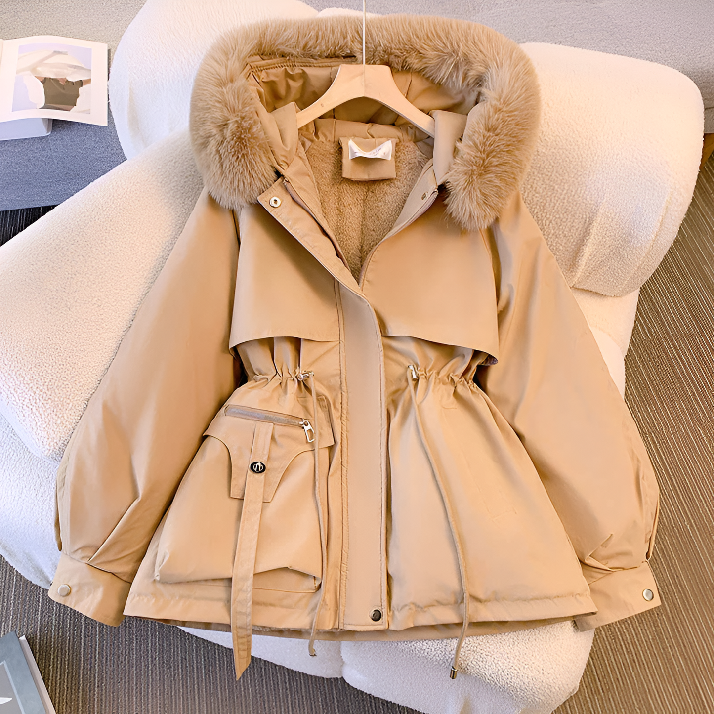 Women's Elegant Winter Coat with Hood – Stylish Warm Outerwear for Cold Weather