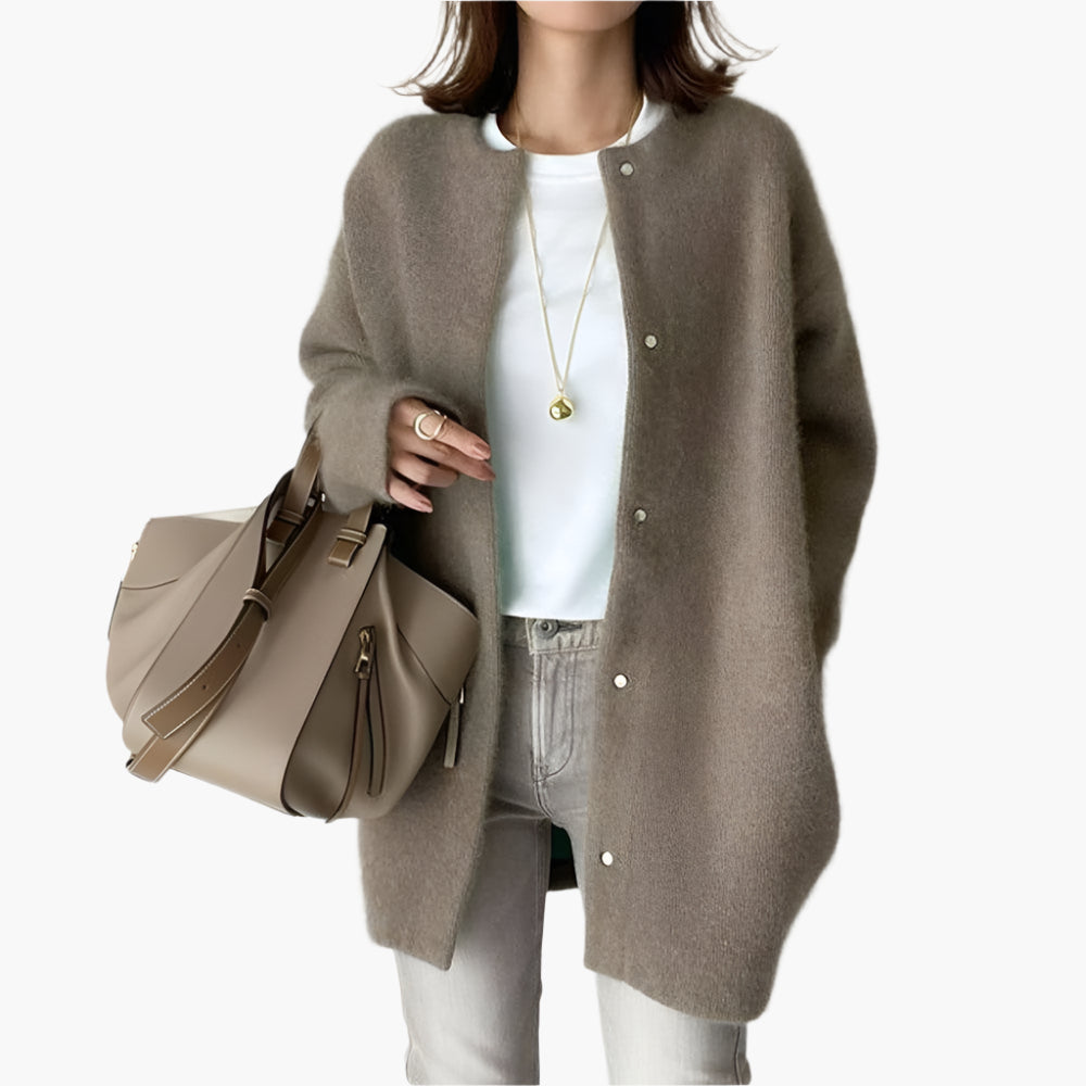 Women's Oversized Minimalist Cardigan – Trendy Casual Urban Style