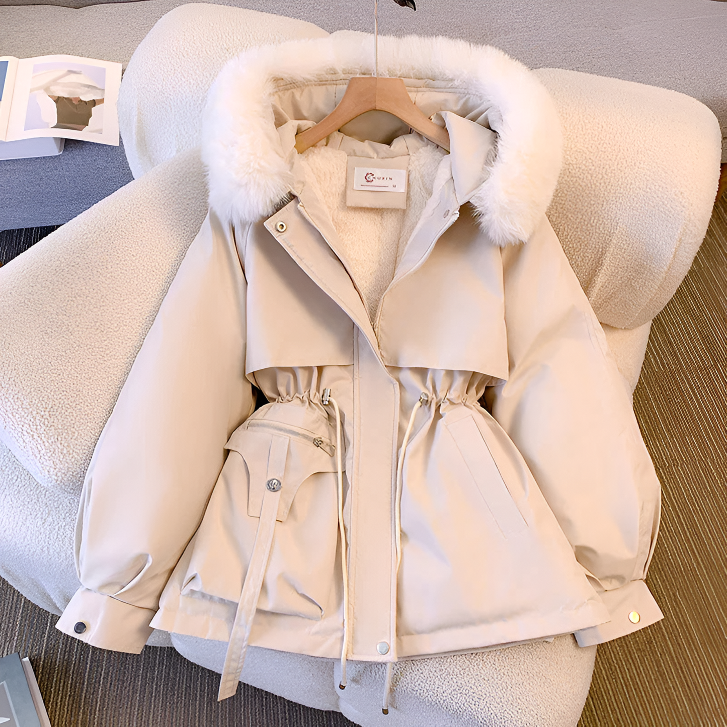 Women's Elegant Winter Coat with Hood – Stylish Warm Outerwear for Cold Weather