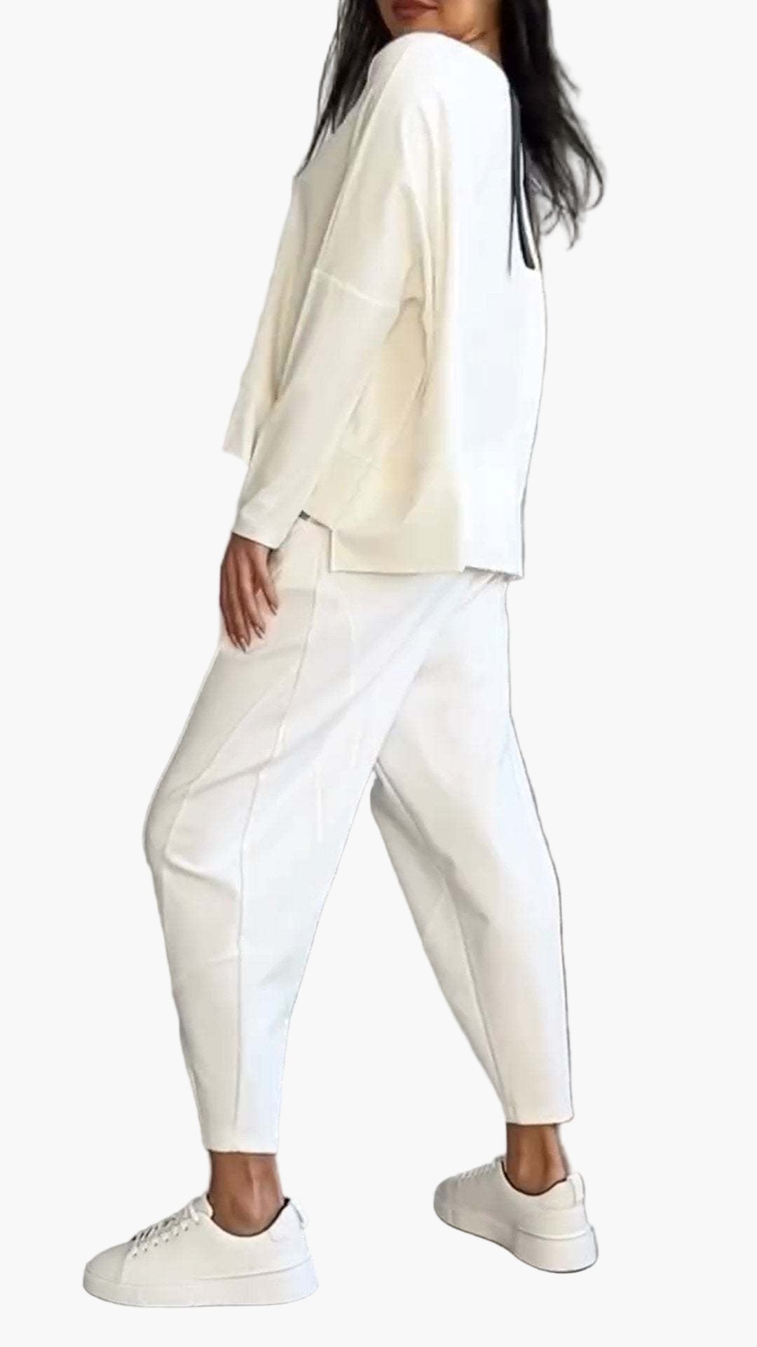 Women's Relaxed Fit Lounge Set Two-Piece Casual Sweatshirt and Jogger Pants Outfit
