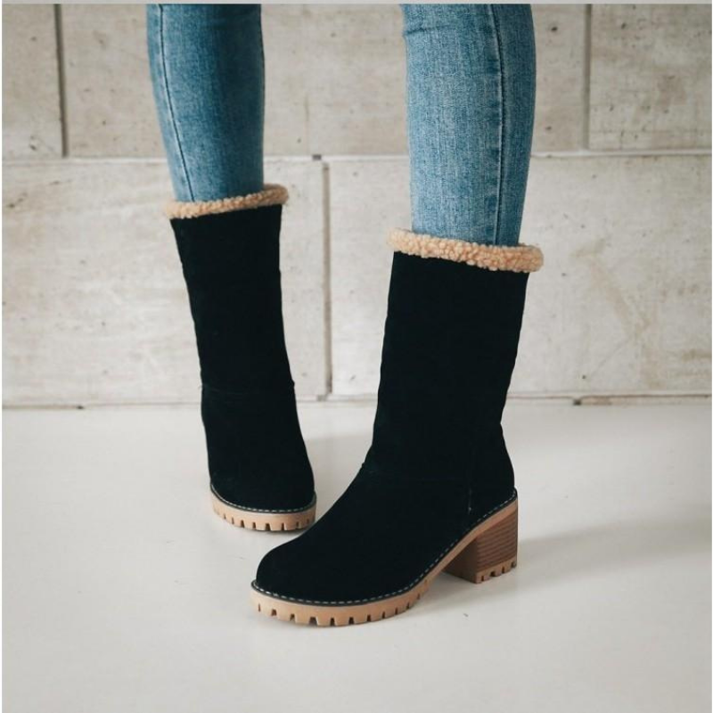 Women's Winter Block Heel Ankle Boots with Fold-Over Cuff – Fashionable and Comfortable Cold Weather Footwear
