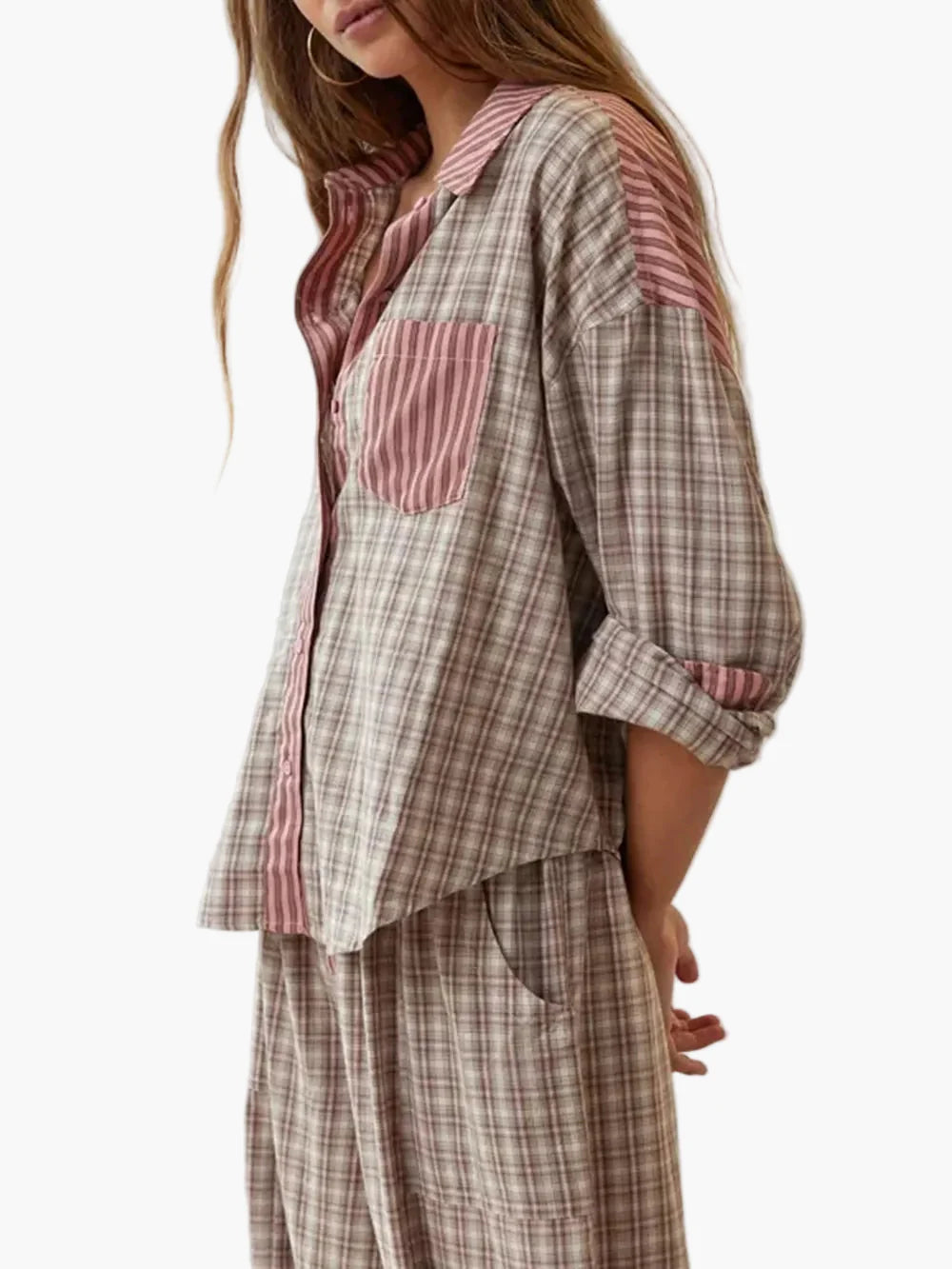 Women's Relaxed Fit Pajama Set with Plaid Accents – Casual Home & Sleepwear
