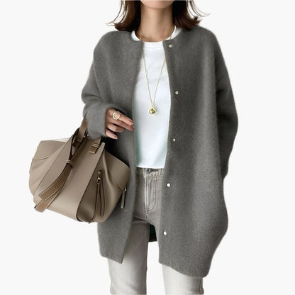 Women's Oversized Minimalist Cardigan – Trendy Casual Urban Style