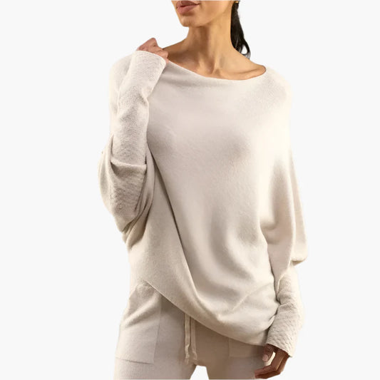 Women's Oversized Relaxed Fit Pullover Sweater for Home and Everyday Casual Style