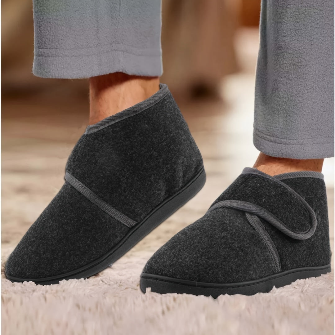 Men's Vintage Style House Slippers with Adjustable Strap for Comfort and Everyday Relaxation