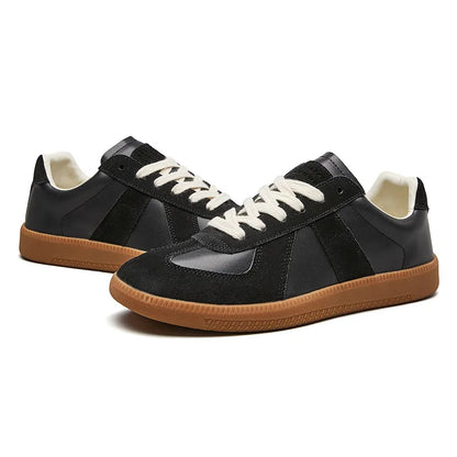Men's Retro Casual Sneaker for Everyday and Urban Style