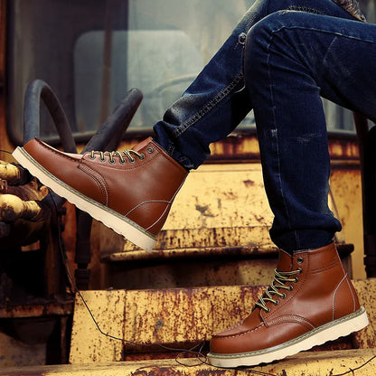 Men's Retro Lace-Up Winter Boots for Everyday and Outdoor Use