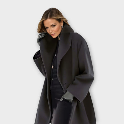 Women's Oversized Elegant Lapel Coat – Modern Stylish Outerwear for Office, Formal, and Everyday Looks