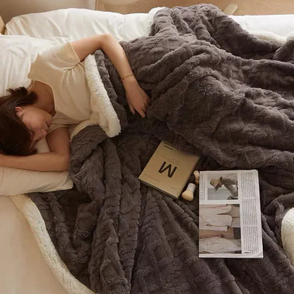 Unisex Luxury Winter Cozy Blanket for Bedroom and Sofa – Extra Thick Plush Comforter
