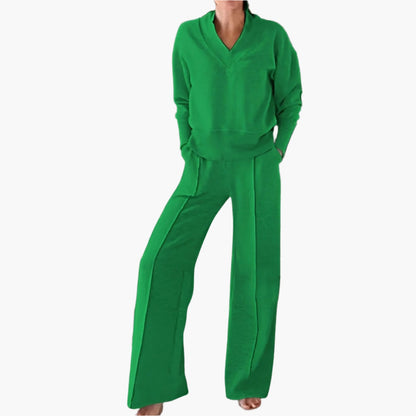 Women's Relaxed Fit Lounge Set V-Neck Top & Wide Leg Pants – Casual Comfort Outfit for Home & Travel