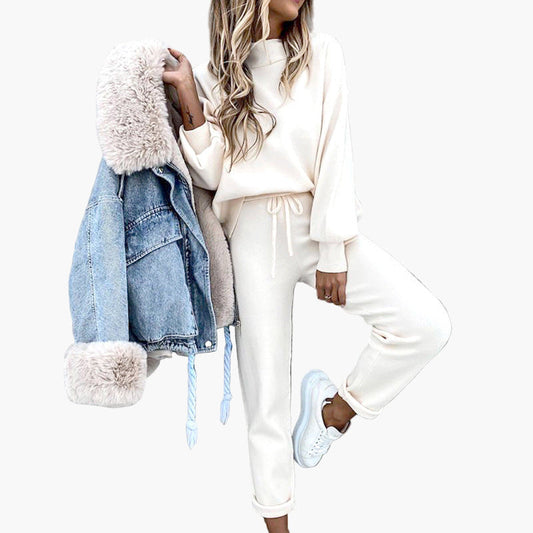 Women's Lounge Two-Piece Set – Casual Pullover and Jogger Pants, Relaxed Fit, Everyday Wear
